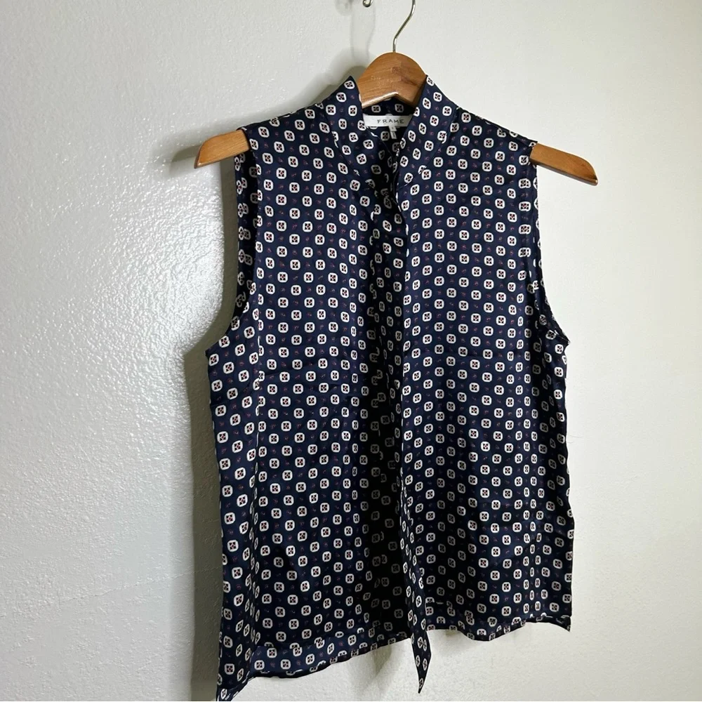 FRAME 100% Silk Navy Button Down Lightweight Tank Top Blouse Size Small